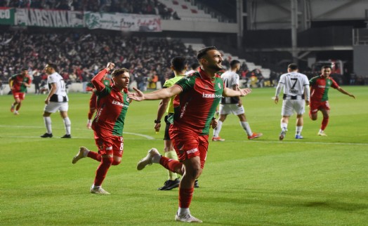 Karşıyaka'da Ömer Faruk beklemede