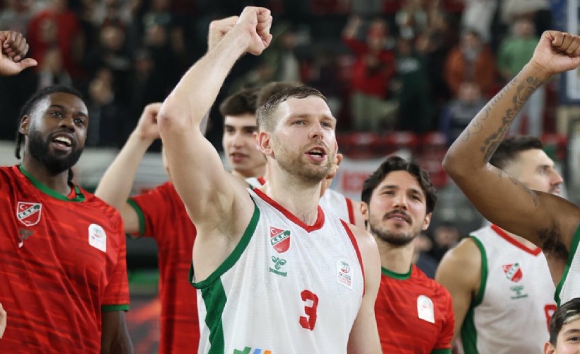 Karşıyaka ligde kalmasını sağlayan Sokolowski'yi elinde tutamadı!
