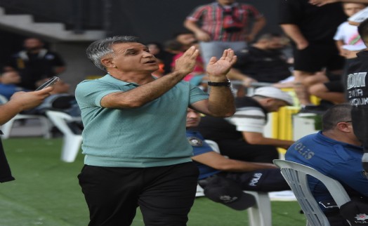 Karşıyaka'da Basatemür belirsizliği: Taraftar ısrarı kararı değiştirdi
