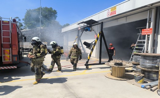 Konak Tünelleri'nde gerçeğini aratmayan deprem ve yangın tatbikatı