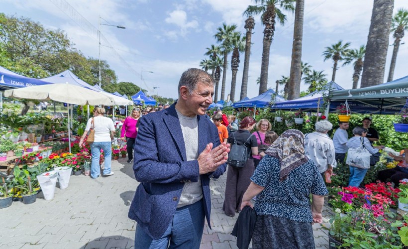 Kültürpark’ta bahar coşkusu: İzmir çiçeklerle renklendi