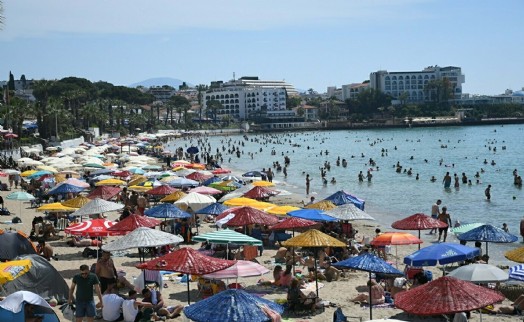 Kuşadası'nda bayram mutluluğu