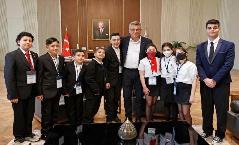 LÖSEV'in kahramanlarına Kıbrıs'ta sevgi seli