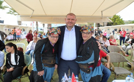 Menderes'in Engelsiz Festival'inde ilk gün coşkusu