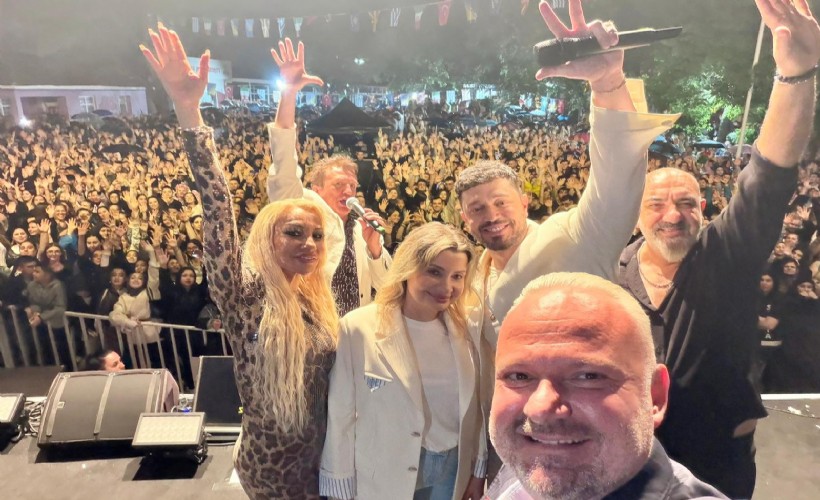 Menemen’de festival coşkusu yağmur dinlemedi
