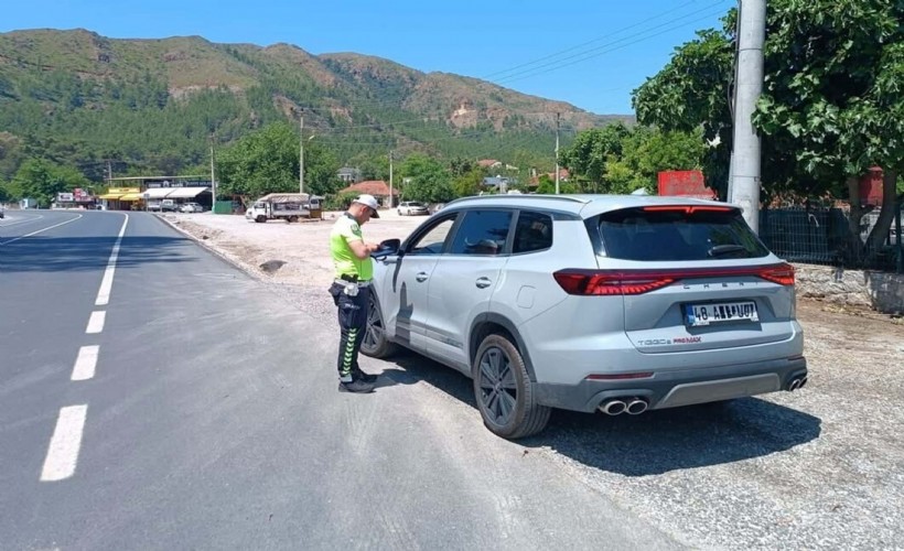 Muğla'da güvenli bayram için ekipler sahada