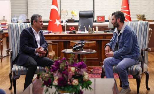SOL Parti'den Özgür Özel'e ziyaret: 'Dayanışmanın ötesinde birleşik mücadele gerekli'