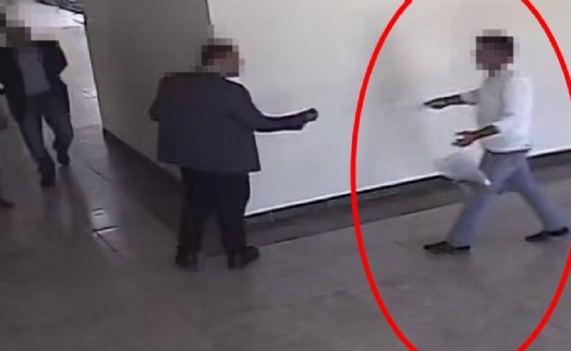 Sivrihisar Belediyesi'nde saldırı: Başkan Yardımcısı yaralandı!