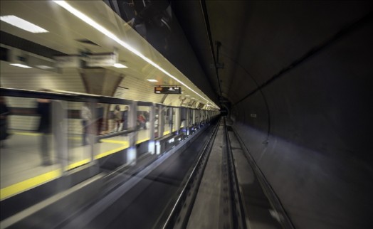 Taksim'de 'Gezi Parkı' önlemleri! Metroya kısıtlama geldi, yollar trafiğe kapatıldı