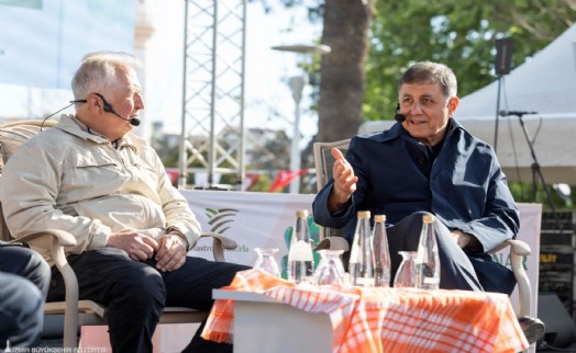 Urla Enginar Festivali coşkuyla başladı: Tugay'dan gastronomi ve arkeoloji vurgusu