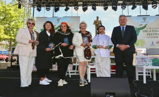 Urla Enginar Festivali’nde İkinci Gün Coşkusu