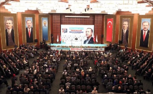 AK Parti'nin kampında masadaki başlıklar: Ekonomiden televizyonlardaki sabah kuşağı programlarına uzanan liste