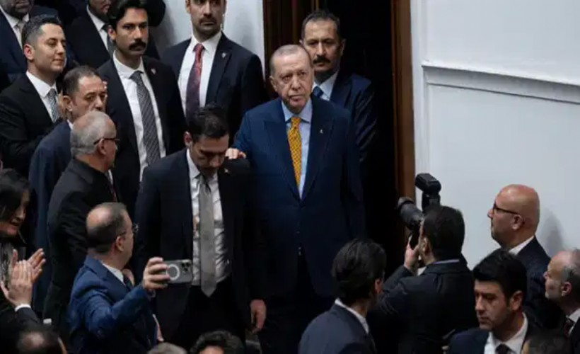 AK Partili isimden partisine uyarı: 'CHP 40 parçaya bölünsün, ekonomiyi düzeltmezsen seçimi kazanamazsın'