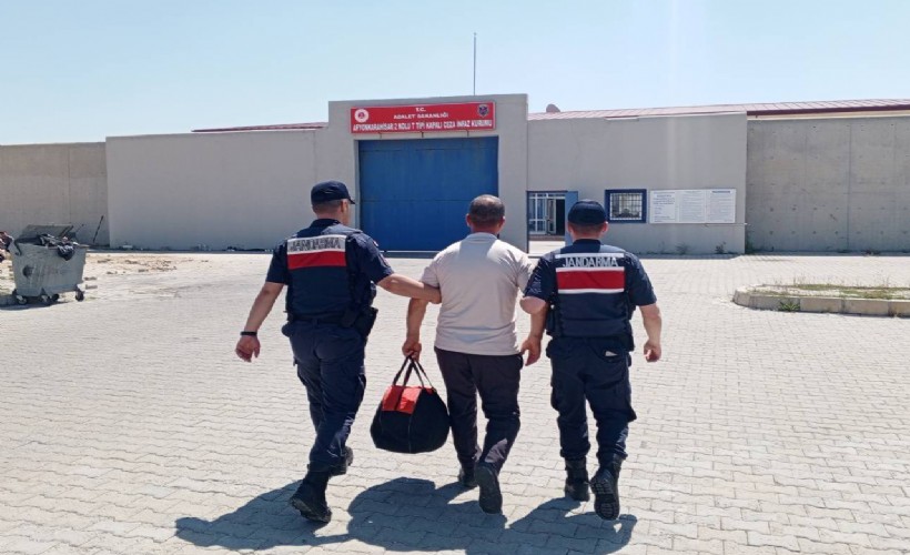 Afyon'da aranan 5 firari yakalandı