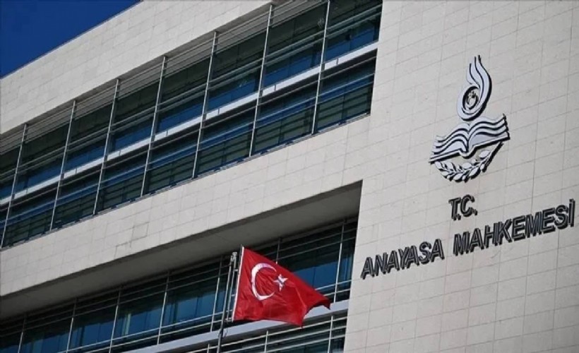 Anayasa Mahkemesi'nden cinsiyet değişikliği kararı