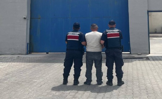 Aranan 48 kişi yakalandı, 12'si tutuklandı