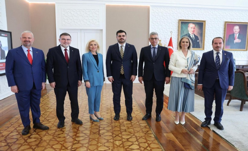 Başkan Pehlivan'dan Menemen'e hastane müjdesi: 'İhale süreci başladı'