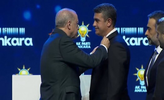 CHP'den istifa eden Haymana Belediye Başkanı saatler içinde AK Parti'ye geçti