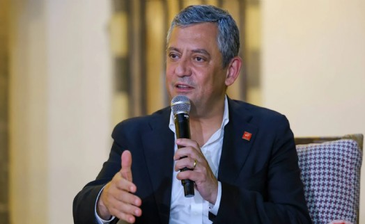 CHP kulislerinde yeni parti tartışması: Gençler ayrılığı, yaşlı üyeler CHP'de kalmayı savunuyor