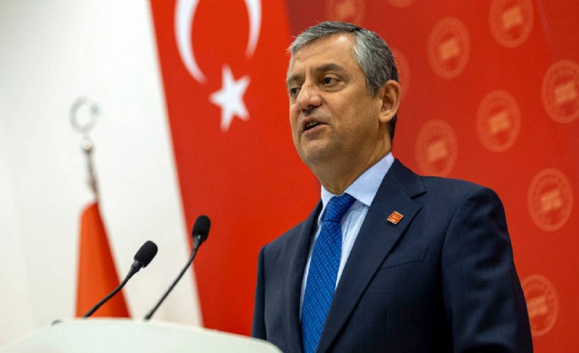 CHP'li kadın il başkanlarından 'mutlak butlan' tepkisi: Özgür Özel'in yanındayız