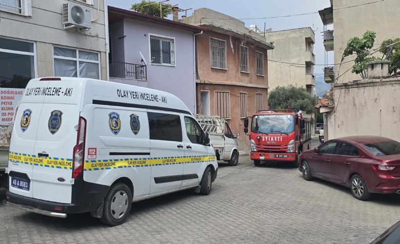 Definecilere geçit yok: Metruk evde kaçak kazı yapan 3 kişi suçüstü yakalandı