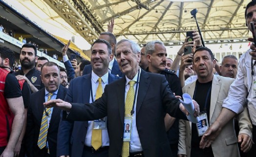 Fenerbahçe'de Aziz Yıldırım yeniden başkan seçildi