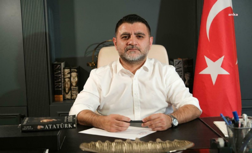 Genç Parti Lideri Şahindur'dan 'Özgür Özel' iddialarına çarpıcı yanıt: 'Partiyi bırakmamız için para bile teklif ettiler!'
