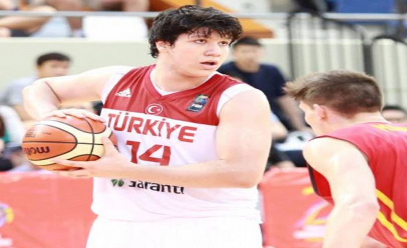 Göztepe potada Ahmet Can Duran'la imzaladı