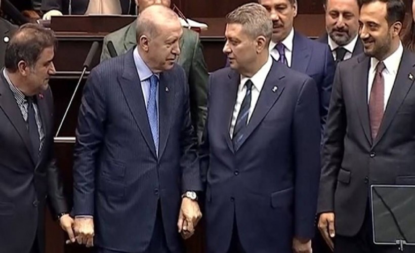 İYİ Parti'de istifa etmişti... Beklenen oldu AK Parti'ye katıldı