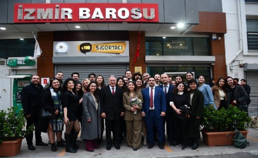 İzmir Barosu'ndan yaz kararnamesi tepkisi: 'Bağımsız yargı olmadan hukuk devleti olmaz'
