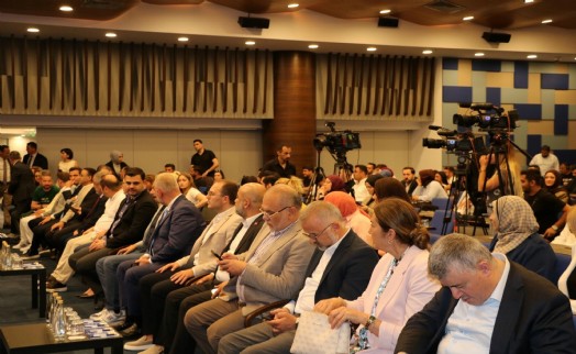 İzmir'de 'Bağımlılıkla Mücadelede Medyanın Rolü' Paneli gerçekleştirildi