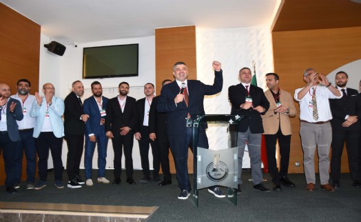 Karşıyaka yönetimi henüz imza yetkisi alamadı: Son tarih 11 Temmuz