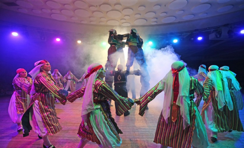 Karşıyaka’da halk dansları kursuna muhteşem final!