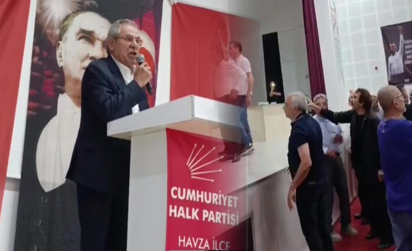 Kılıçdaroğlu'nu destekleyen eski vekile 'Özgür Özel' sloganlarıyla tepki: Kürsüden inmek zorunda kaldı
