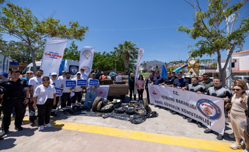 Kocakum Plajı'nda çevre temizliği