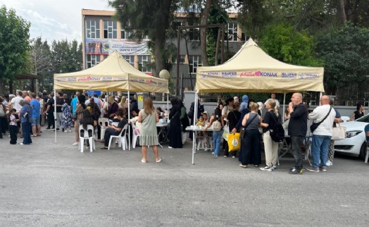 Konak Belediyesi'nden öğrenci ve velilere sınav desteği