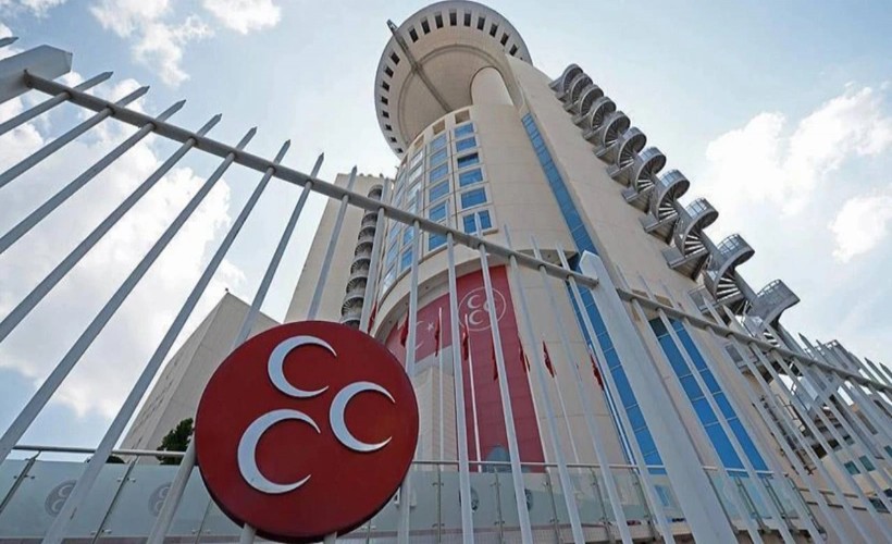 MHP'de bir teşkilat daha feshedildi