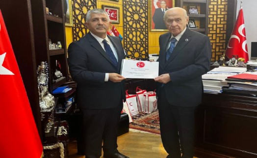 MHP'de kongre maratonu başlamıştı: Şahin Bahçeli'ye rapor sundu