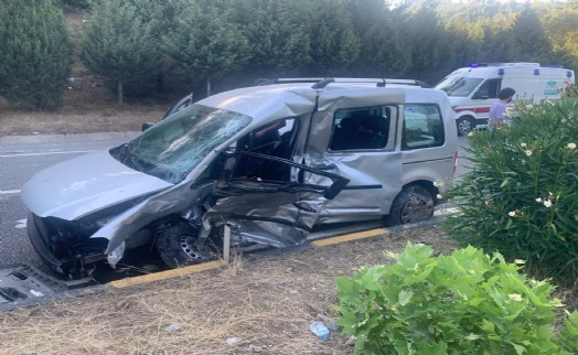 Muğla’da feci kaza! İki kamyonet çarpıştı: 1 ölü, 3 yaralı