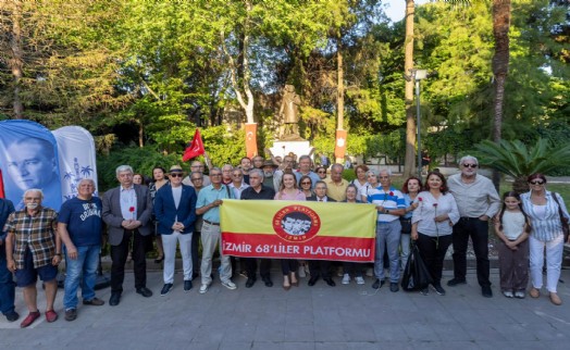 Nazım Hikmet Konak'ta heykeli başında düzenlenen törenle anıldı