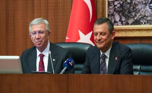 Özel'e yakın isimlerden 'Mansur Yavaş' çıkışı: 'Bir ay sonrayı bekleyin...'
