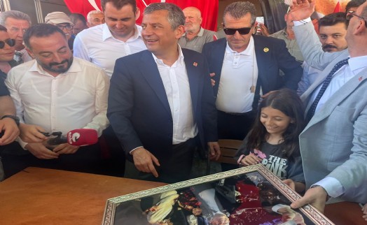 Özel'den Beydağ'dan Kılıçdaroğlu'na gönderme: Önemli olan partinin imkanları değil milletin gönlünde olmamız!
