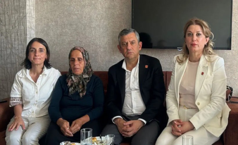 Özgür Özel'den Gülistan Doku'nun ailesine ziyaret