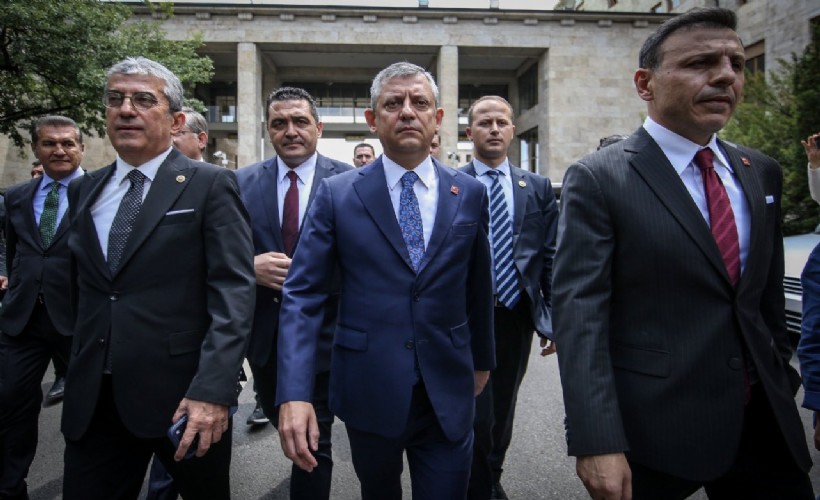 Özgür Özel'in yol haritası belli oldu: Yeni parti için tarih belli oldu
