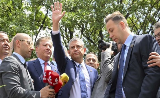 Özgür Özel yeni parti planını açıkladı