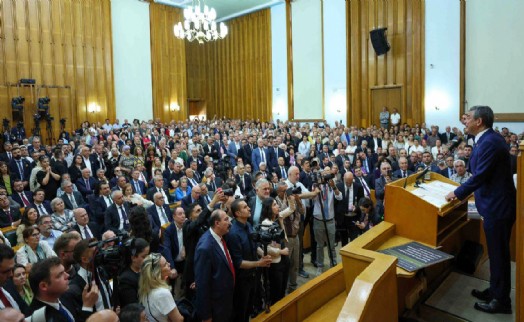 CHP'de seçim yerine atama hazırlığı: İzmirli vekilin ismi öne çıktı