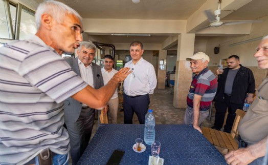 Tugay Küçük Menderes turunda; Hizmet rotasını en uzak ilçeden çizdi