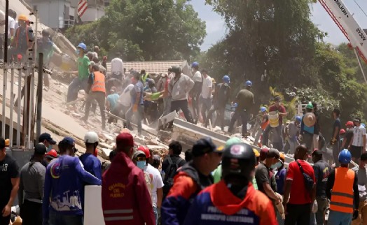 Venezuela depreminde bilanço ağırlaşıyor: 50 binden fazla kişi kayıp