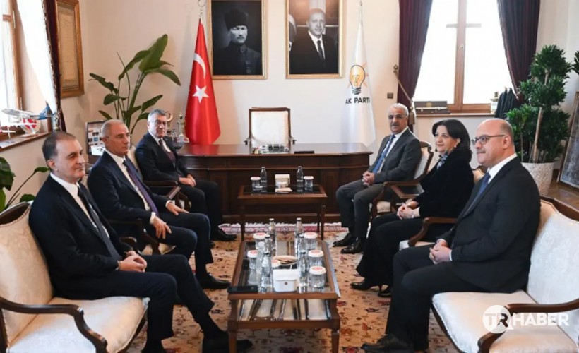 AK Parti ve DEM Parti heyetleri bir araya geldi