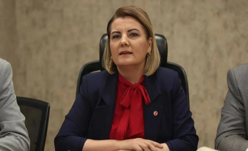 'AK Parti'ye geçeceğime paşa paşa yatarım' demişti: Başkan Hürriyet YENİ Parti'ye geçiyor